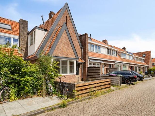 Woning te huur in Huizum-West, Leeuwarden