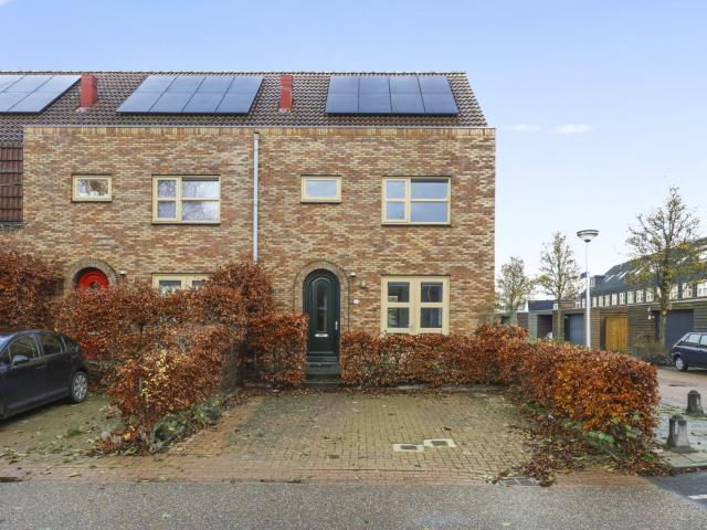 Landhuis te huur in Leeuwarden