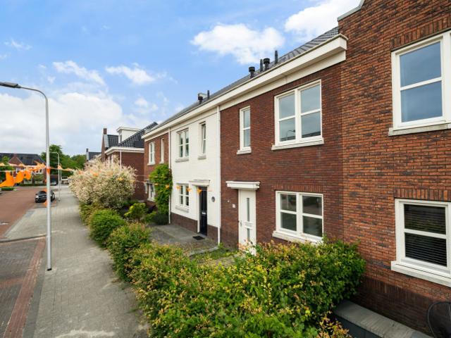Woning te huur in Bernissepark, Zuidland