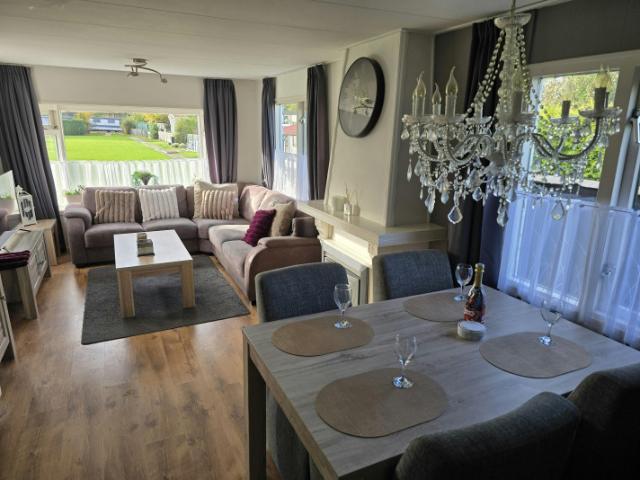Woning te huur in Westergeest, Friesland