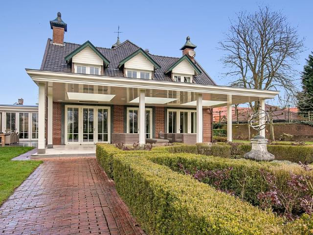 Woning te huur in De Steeg, Gelderland