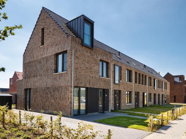 Woning te huur in Zestienhoven, Rotterdam