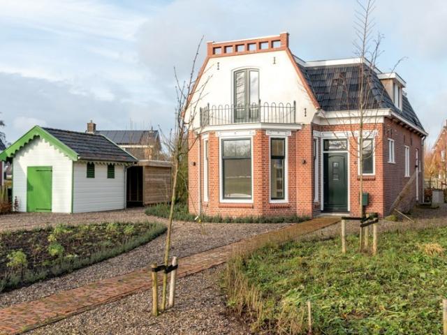Woning te huur in Earnewâld, Friesland