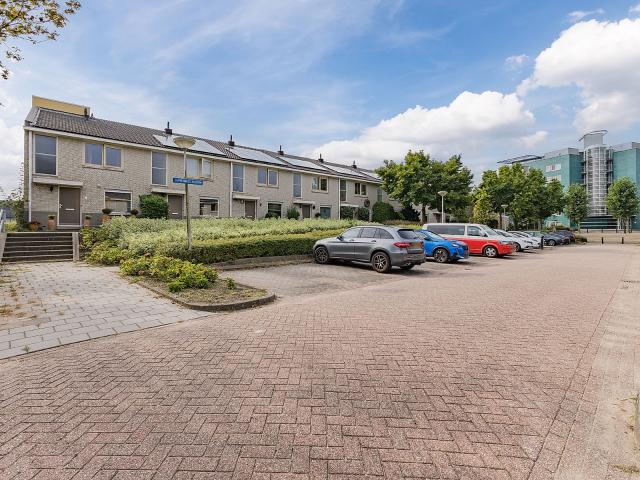 Woning te huur in Velserbroek, Noord Holland