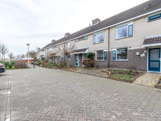 Woning te huur in Waddinxveen, Zuid Holland