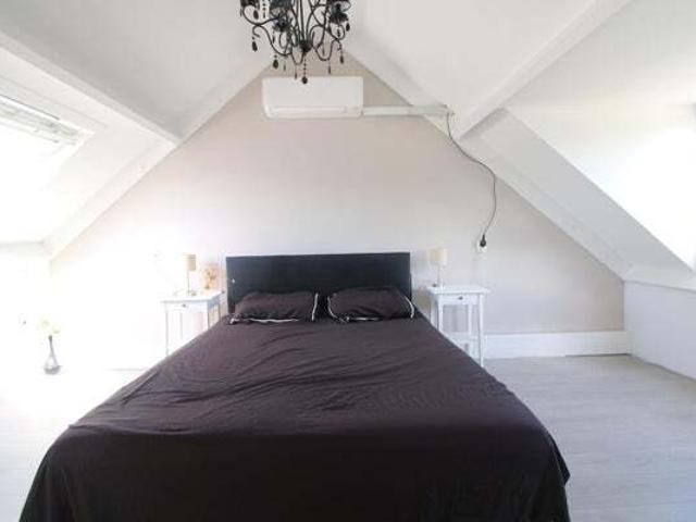 Woning te huur in Hendrik-ido-ambacht, Zuid Holland