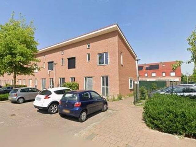 Woning te huur in Hendrik-ido-ambacht, Zuid Holland