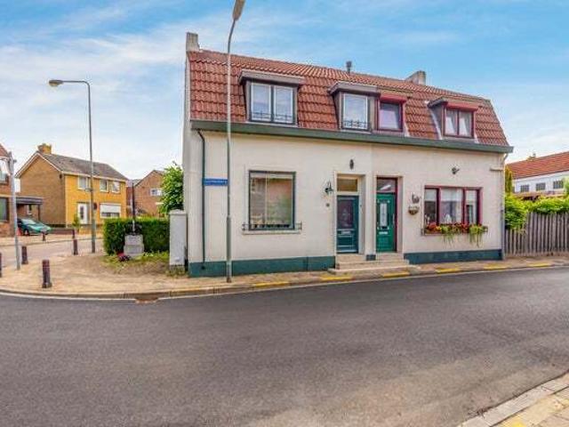 Eengezinswoning te huur in Munstergeleen, Limburg