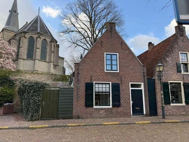 Woning te huur in Nederhorst Den Berg, Noord Holland