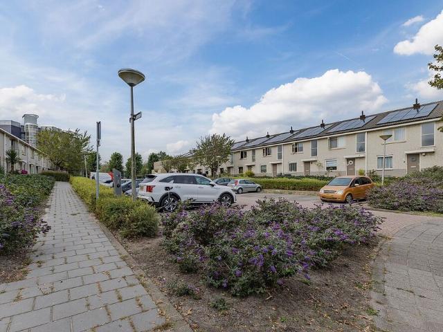 Woning te huur in Velserbroek, Noord Holland