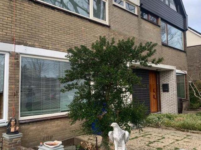 Woning te huur in Zwijndrecht, Zuid Holland