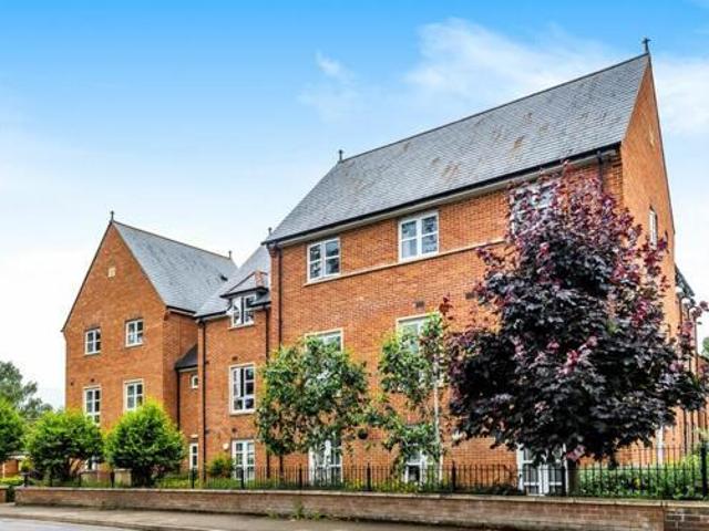 House for sale in Caldecott, Dromore