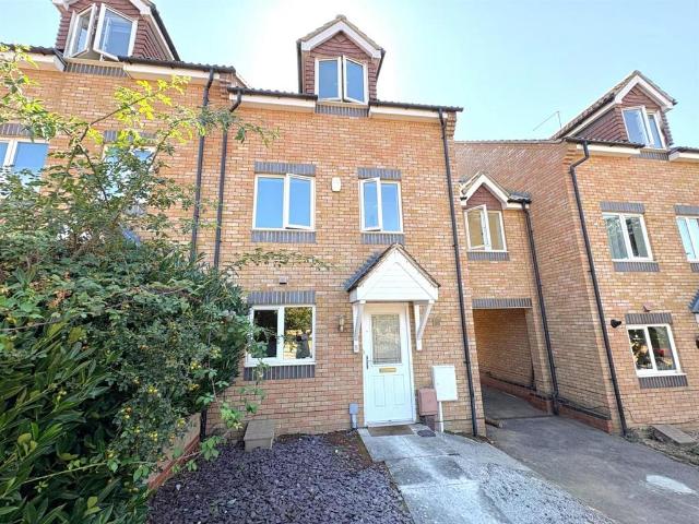 House for rent in Corby