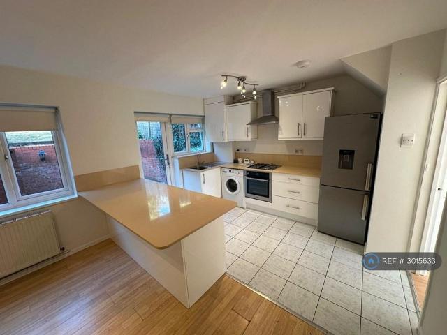House for rent in Highwood Hill, Greater London