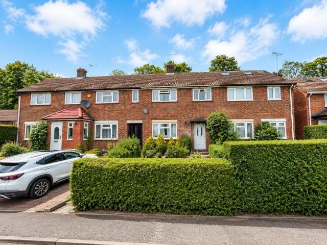 House for rent in Mill Hill, Greater London