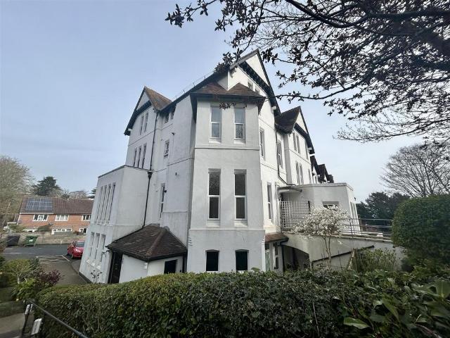 Apartment for rent in North Malvern, Malvern Hills