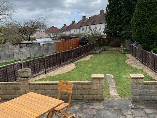 Room for rent in Fairlands, Guildford