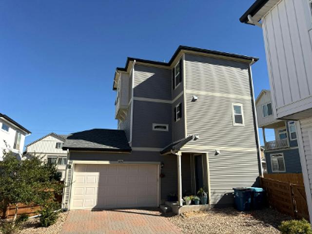 House for sale in Commerce City, Colorado