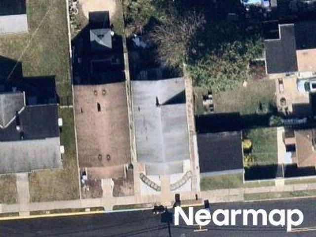 House for sale in Perth Amboy