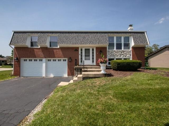 House for sale in Elk Grove Village
