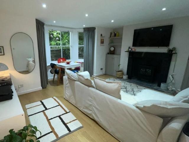 Apartment for rent in Plasnewydd, Cardiff