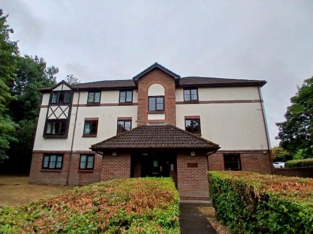 Apartment for rent in Red Hill, Surrey