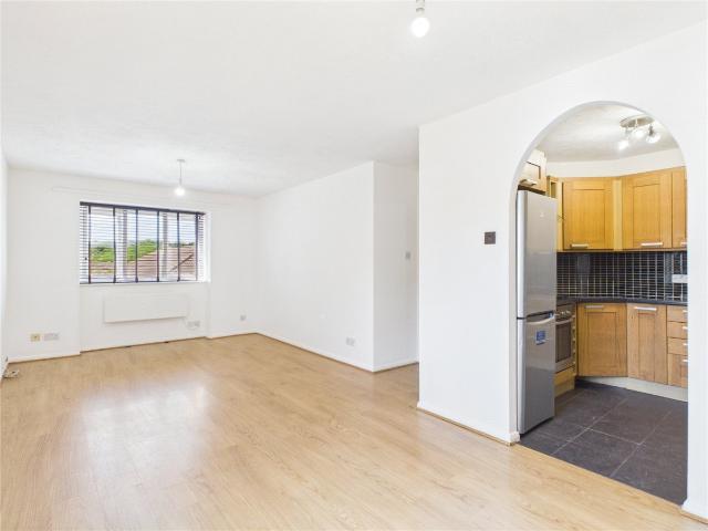 Apartment for rent in Red Hill, Surrey