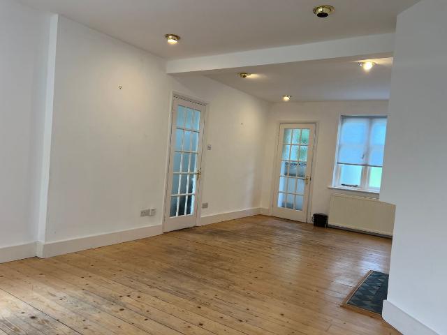 House for rent in Temple Fortune, Greater London