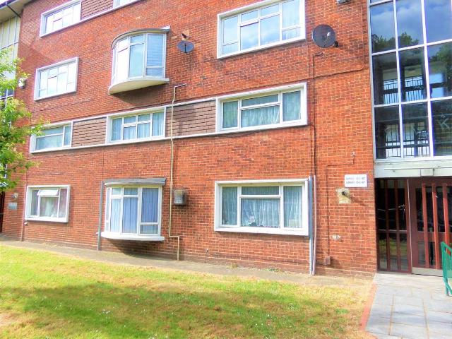 House for rent in London Borough of Hillingdon, Greater London