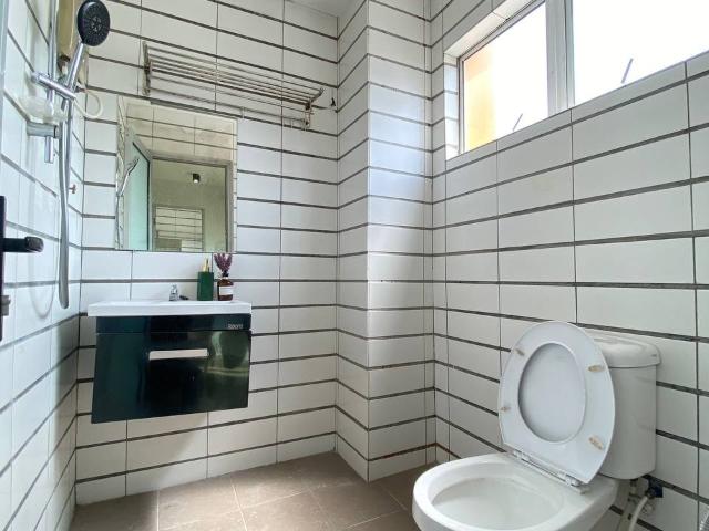Room for rent in Country Heights Damansara, Kuala Lumpur