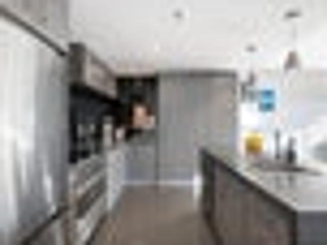 Apartment for sale in Casebrook, Canterbury