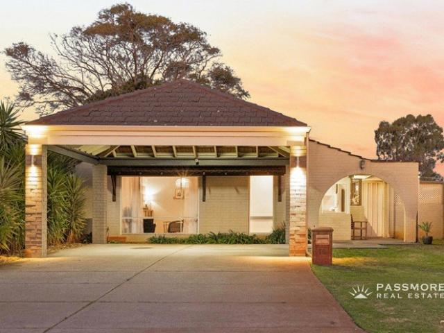 House for sale in Morley, City of Bayswater
