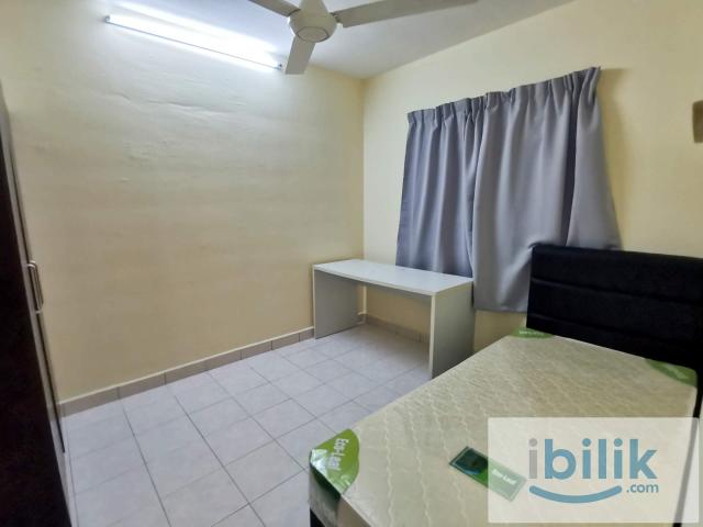 Room for rent in Petaling, Damansara Damai