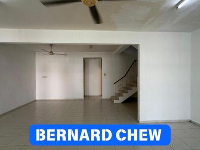 Terraced House for rent in Georgetown, Penang
