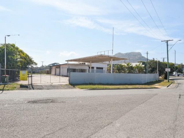 Warehouse for rent in Railway Estate, Townsville