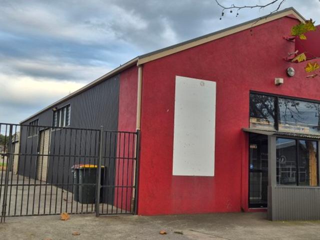 Warehouse for rent in Coalville, Victoria