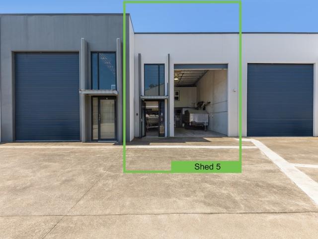 Warehouse for sale in Craiglie, Douglas Shire