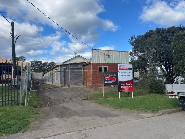 Warehouse for rent in Riverstone, Sydney