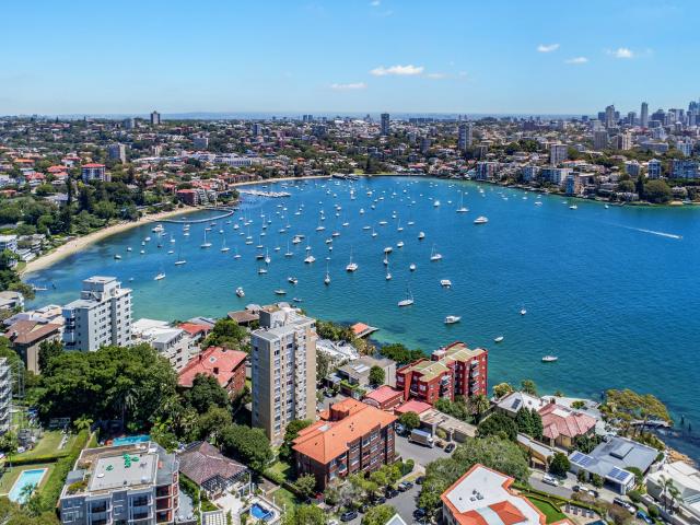 Apartment for sale in Point Clare, New South Wales