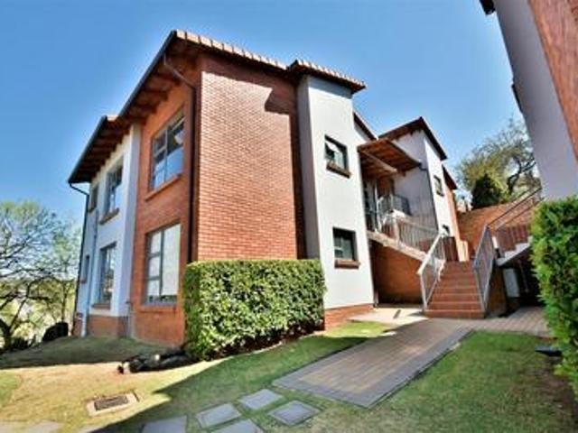 Apartment for sale in Vosloorus, Gauteng