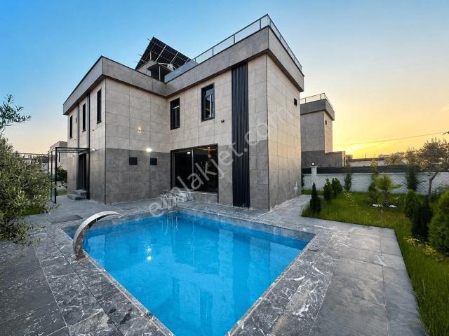 Şanliurfa içerisinde satılık Villa