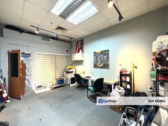 Shop for sale in Petaling, Alam Impian