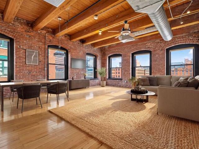 Condo for sale in Seaport, Boston