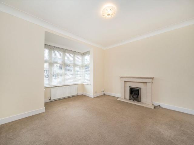 House for rent in London Borough of Merton, Raynes Park