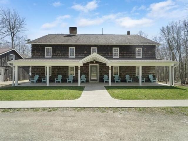 House for sale in Brackney