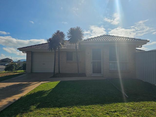 Apartment for rent in Worrigee, Shoalhaven City Council