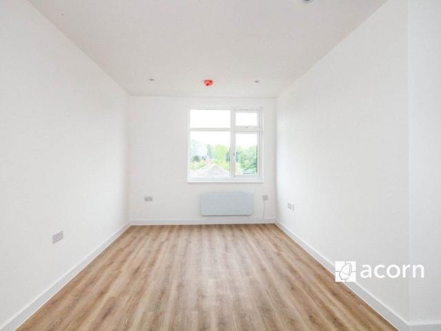 Apartment for rent in London Borough of Lewisham, Cat Hill