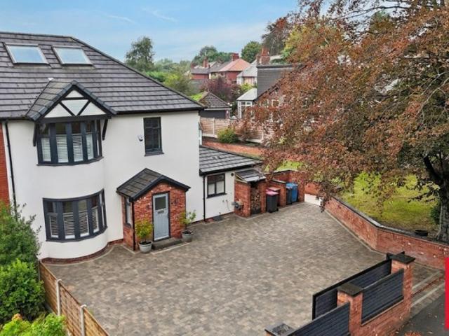 House for rent in Irlam, Salford