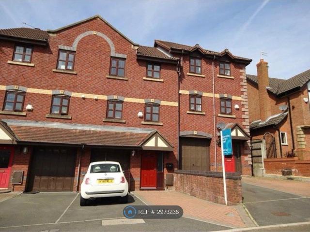 Room for rent in Ellenbrook, Salford