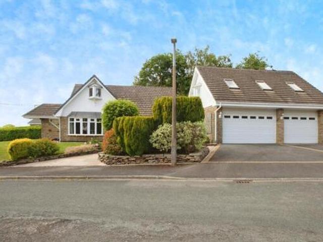House for sale in Worsthorne, Burnley